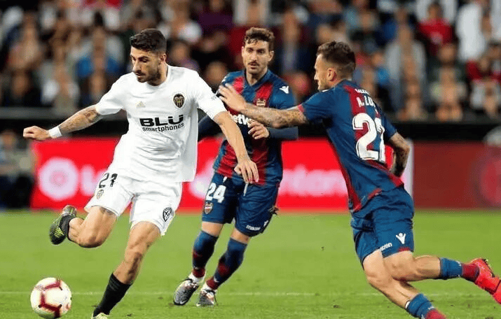 米兰电竞官网-摩纳哥客场面对蒙彼利埃，斗志昂扬(摩纳哥)