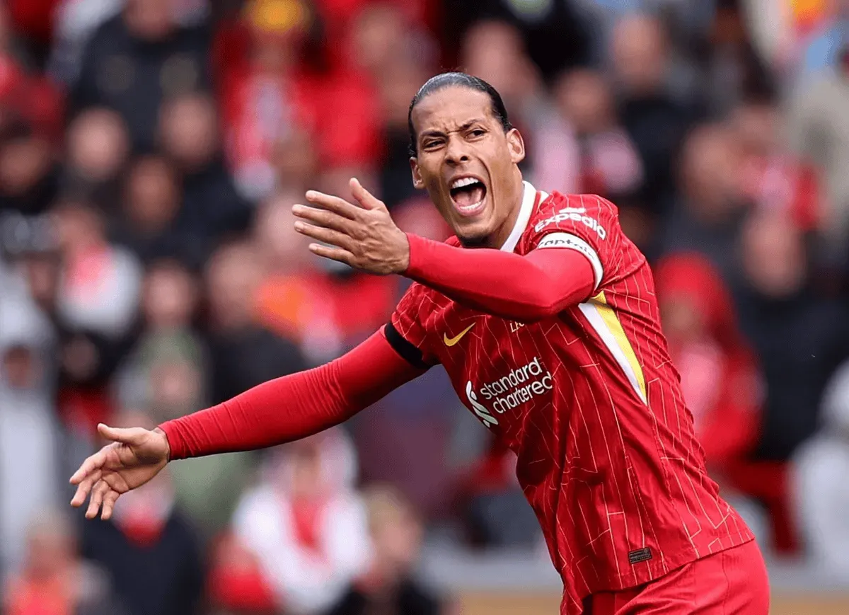 米兰电竞官网-利物浦中卫范迪克年龄